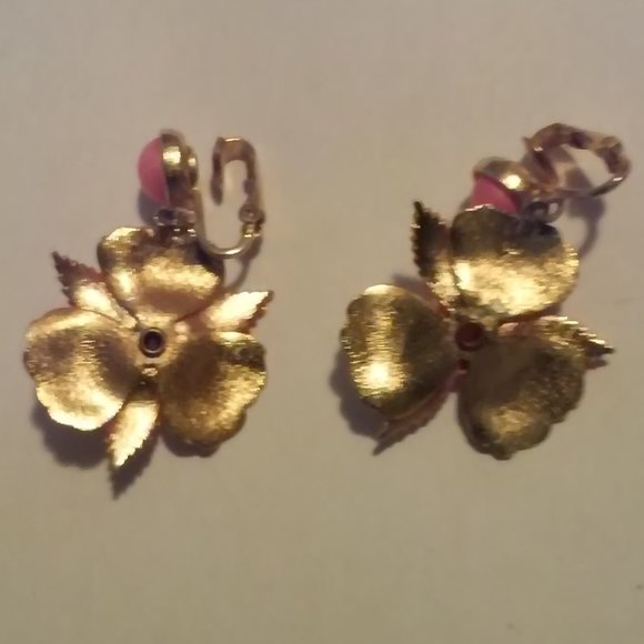 Pink And Gold Clip On Earrings Hangs 1 3/4" x 1" Wide Used - Picture 3 of 4